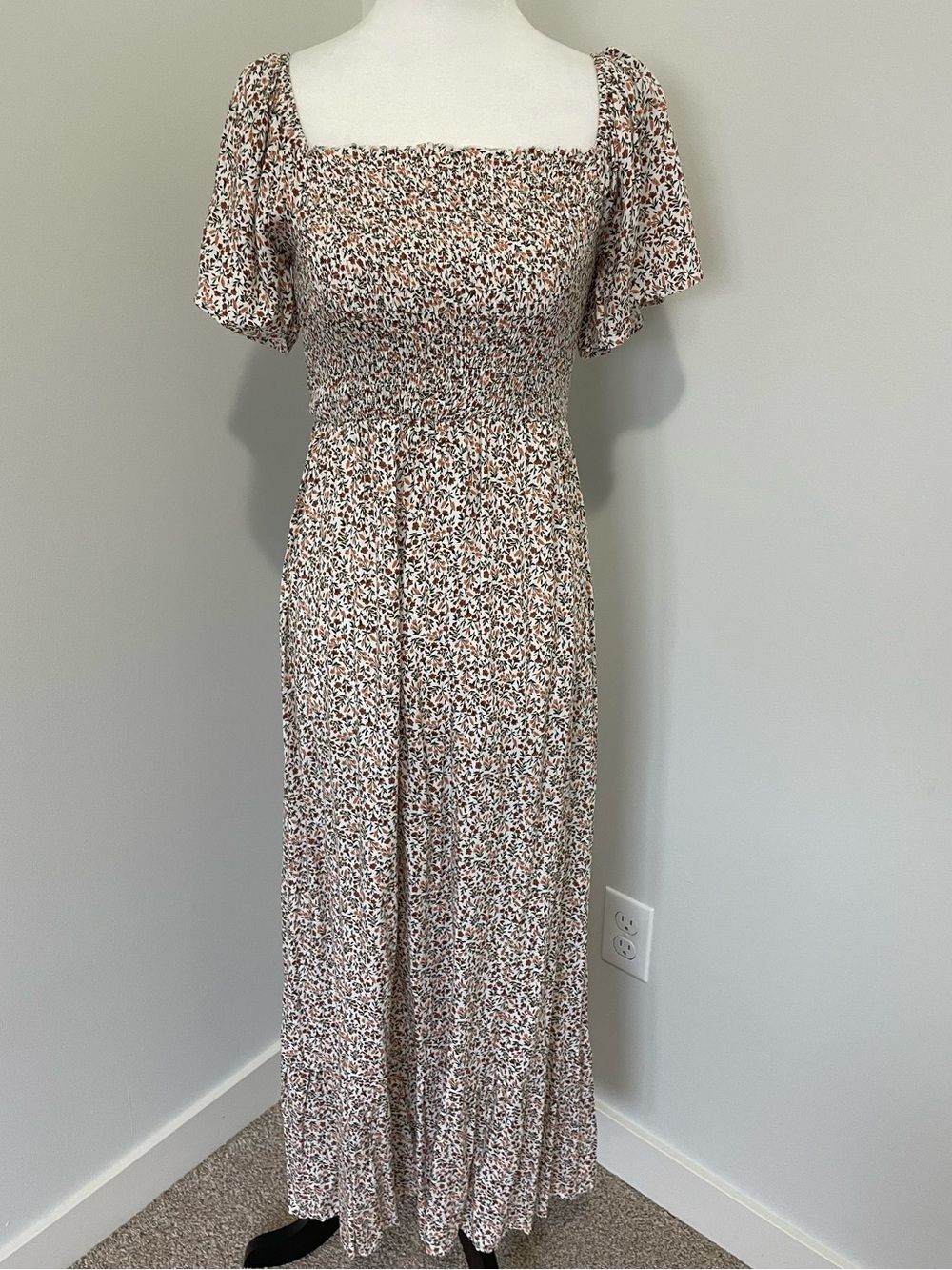 Heyson Floral Brown & White Maxi Dress - Size Small
